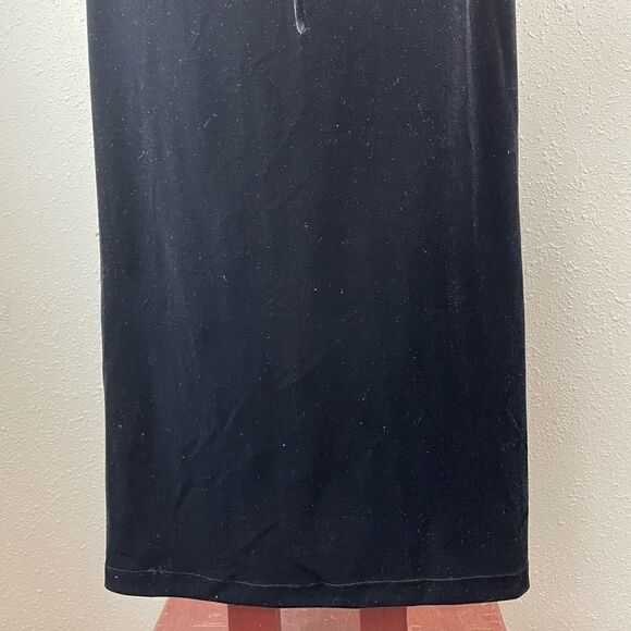 Liz Claiborne Matching Two Piece Black Velour Top and Skirt Size L EUC - Picture 7 of 9